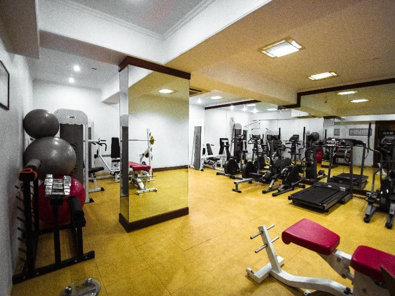 Chances Resort And Casino An Indy Resort Panaji Bagian luar foto