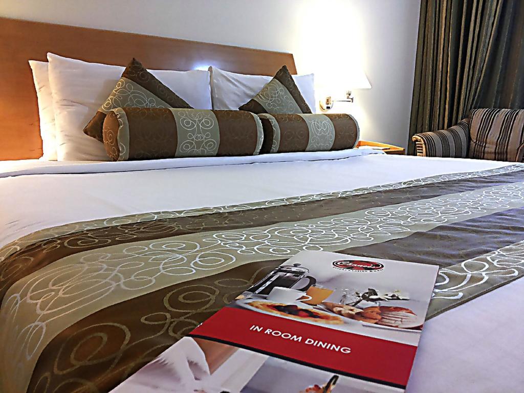 Chances Resort And Casino An Indy Resort Panaji Bagian luar foto